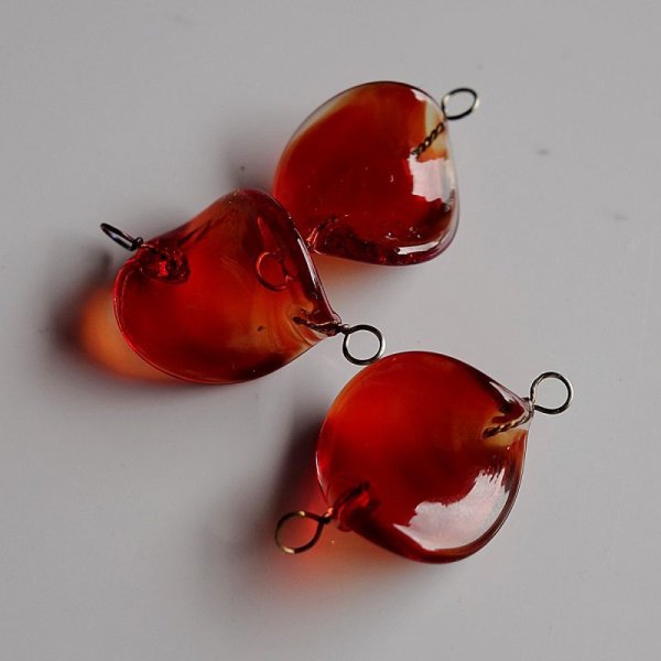 画像2: 手作りベネチアンガラス　ツイスト レッド 両ヒートン (2)