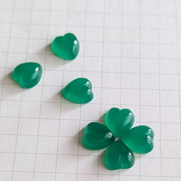 画像5: ジャパンヴィンテージガラス ハート型グリーン小　10ｇ (5)